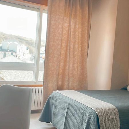 Casa Pazos, Pedrafita Do Cebreiro Hotel ภายนอก รูปภาพ