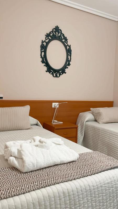 Casa Pazos, Pedrafita Do Cebreiro Hotel ภายนอก รูปภาพ